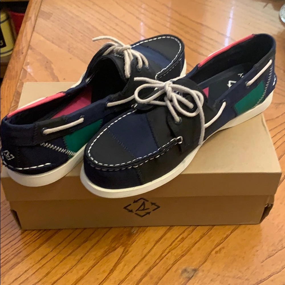 Women’s shoes